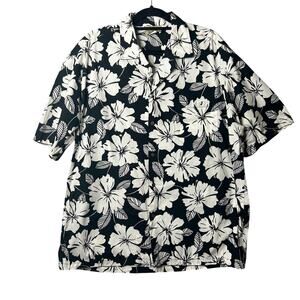 Hawaii Station Shirt Men XL Black White Floral Short Sleeve Button Down Vacation